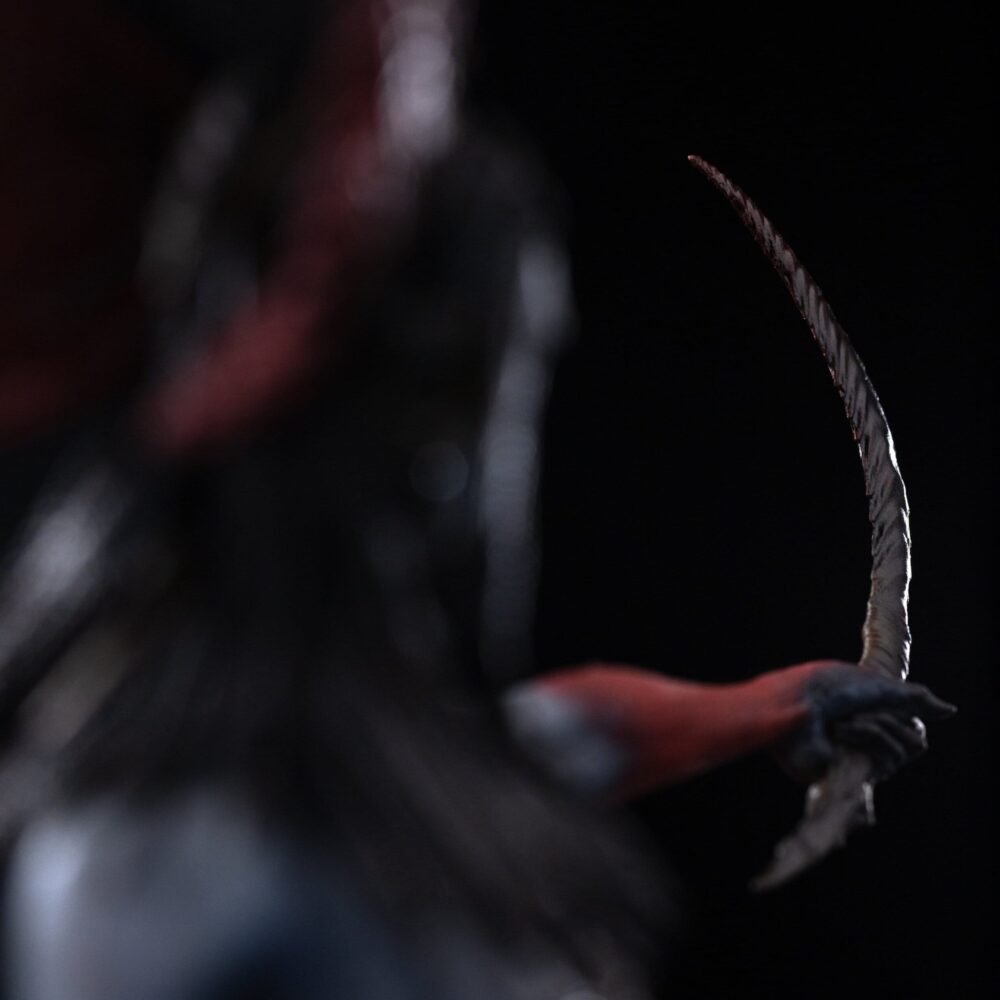 Iron Studios Avatar 3: Fire and Ash Varang – image 4