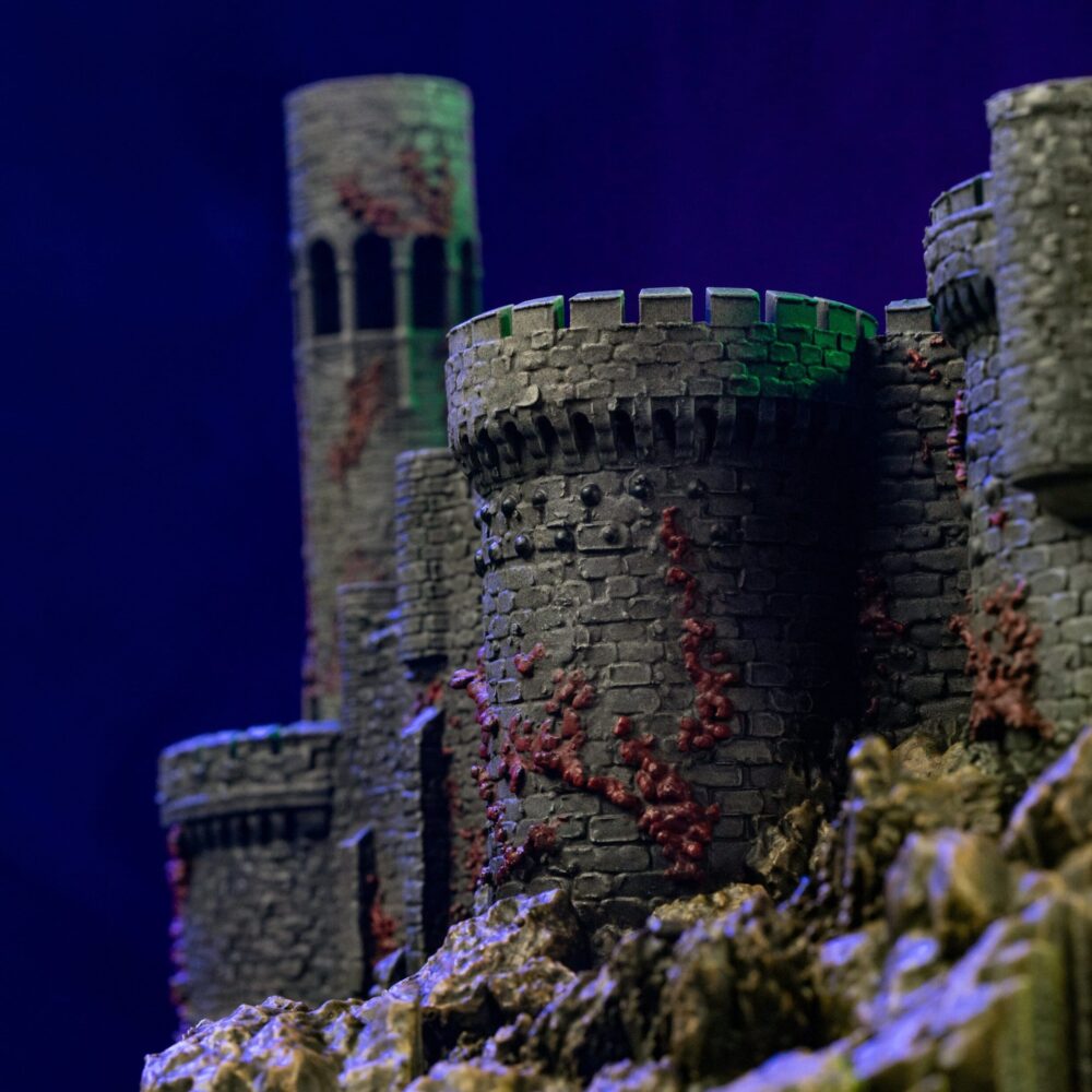 Iron Studios Masters of the Universe: Grayskull Castle – image 9
